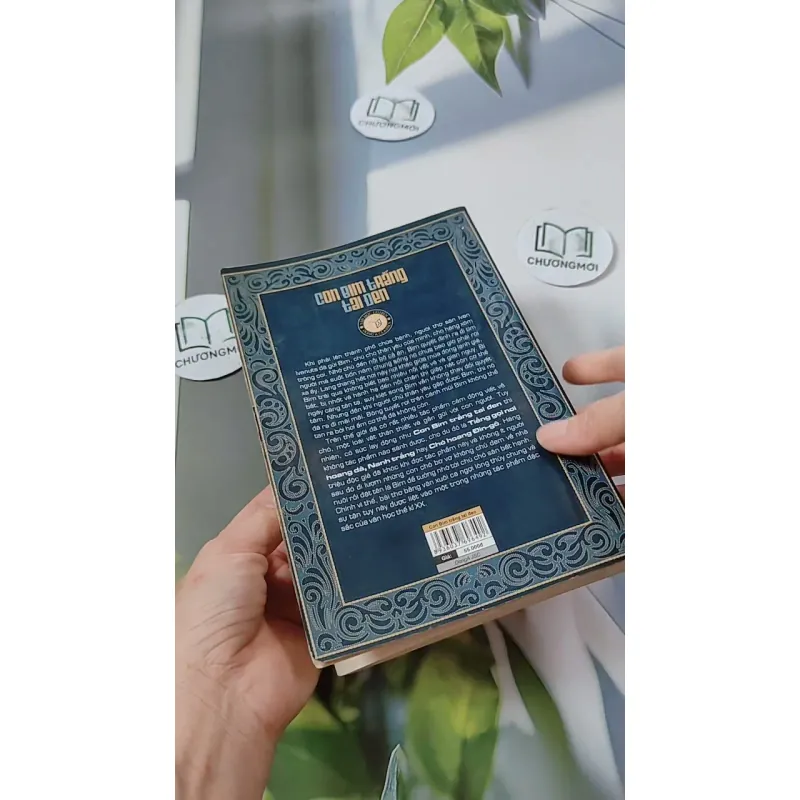 Con Bim Trắng Tai Đen - G. T. Proleforski 744686