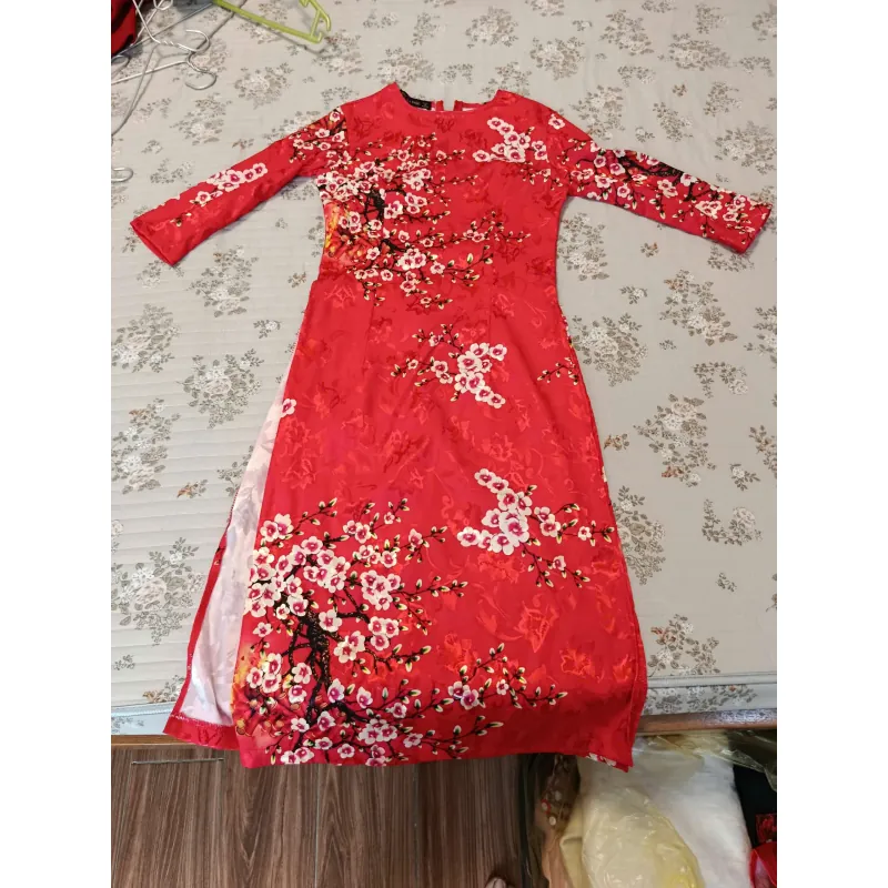 Áo dài hoa gấm đỏ size M 1022457