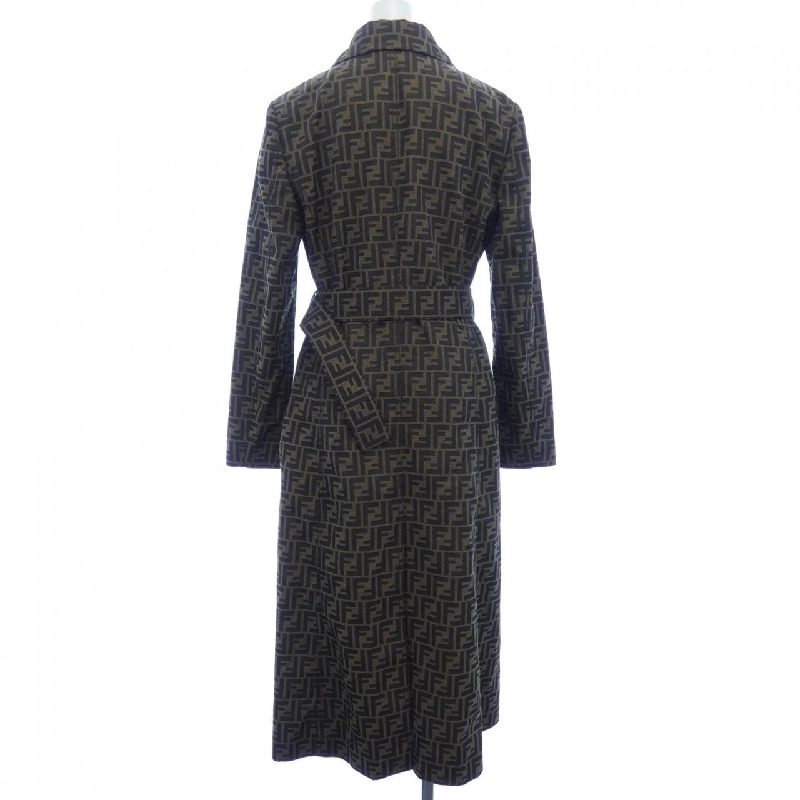 Áo khoác FENDI 636657