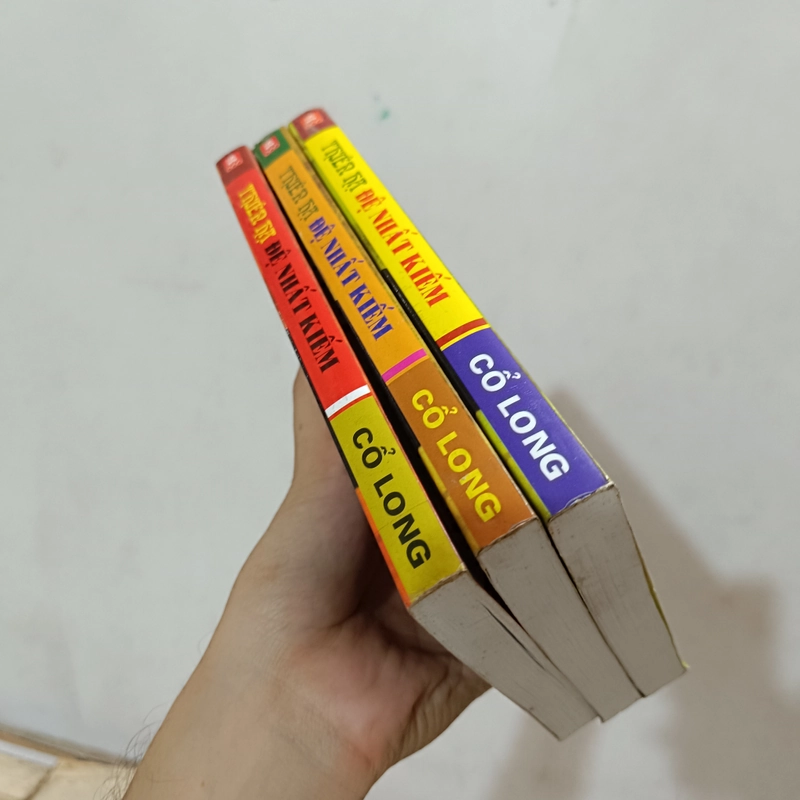 Thiên hạ đệ nhất kiếm - Cổ Long 526436