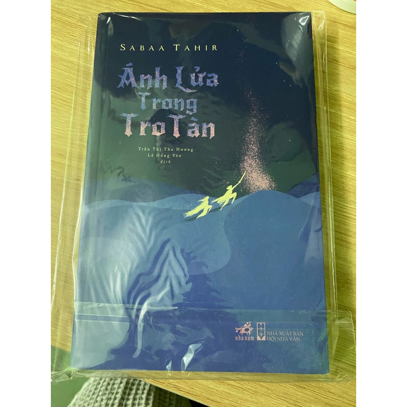 ÁNH LỬA TRONG TÀN - tiểu thuyết fantasy 179954