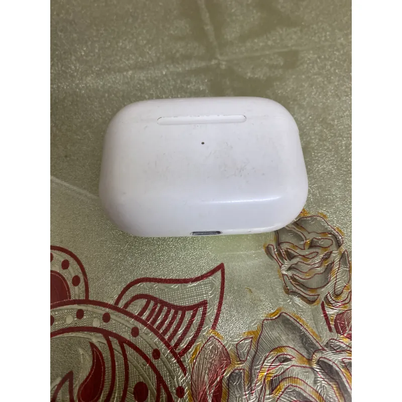 Tai nghe Apple AirPods 2 Generation Chính hãng màu trắng 973402