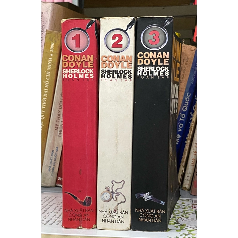 SHERLOCK HOLMES TOÀN TẬP - CONAN DOYLE 308545