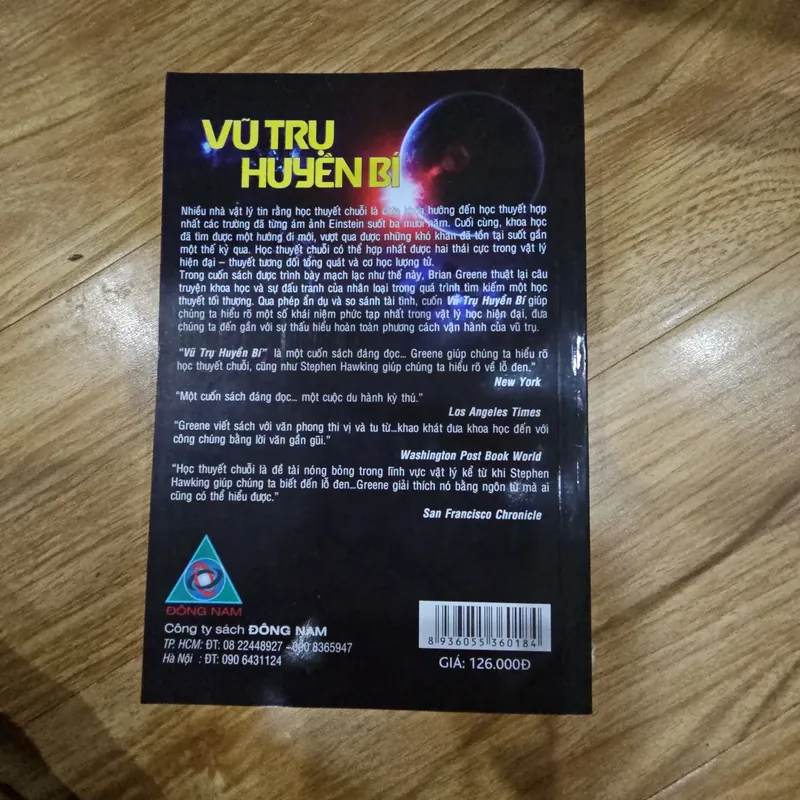 Vũ trụ huyền bí Giá 65k 611784