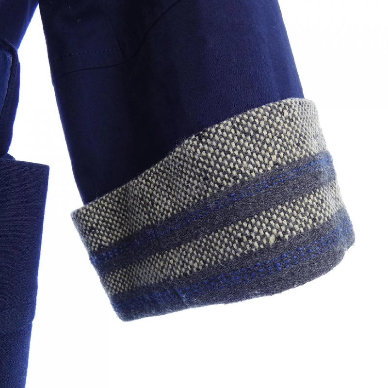 Áo khoác LOUIS VUITTON W11A11B3N - Hàng hiệu Authentic 824087