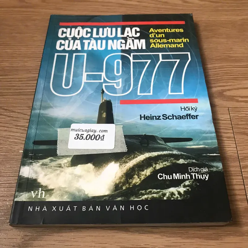 Cuộc lưu lạc của tàu ngầm U-977 - Hồi kí Heinz Schaeffer 996201