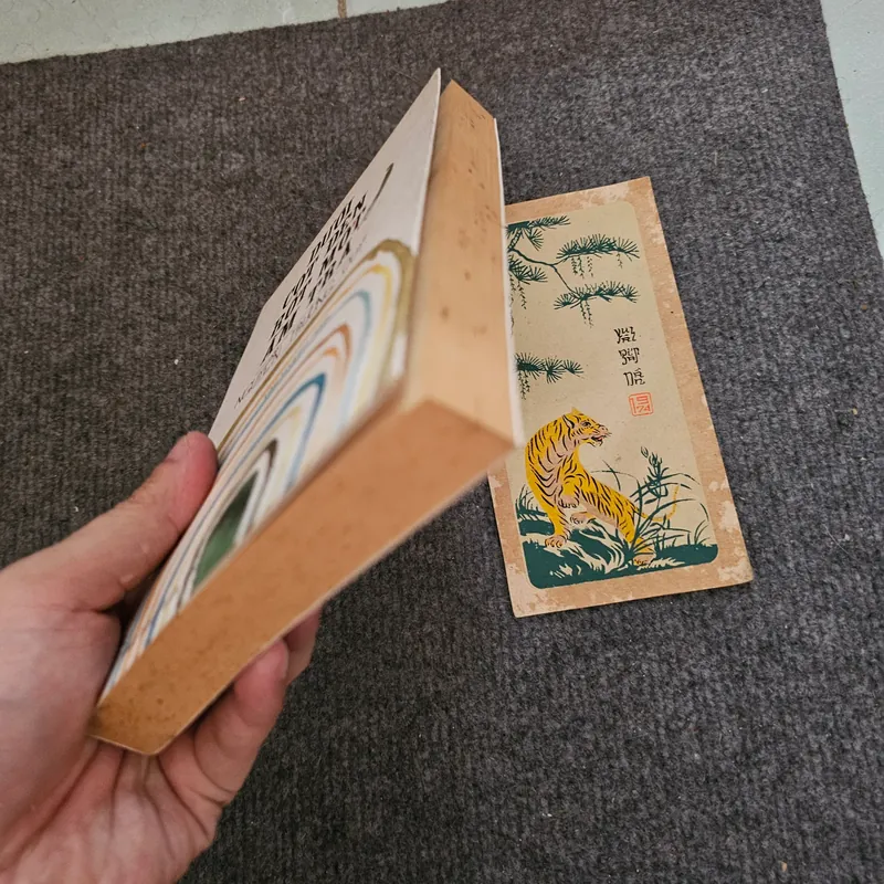 Dưới cột đèn rót một ấm trà - nguyễn trương quý 736896