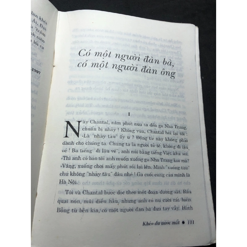 Khéo dư nước mắt 1998 mới 70% ố bẩn nhẹ Đông Trình HPB0906 SÁCH VĂN HỌC 915209