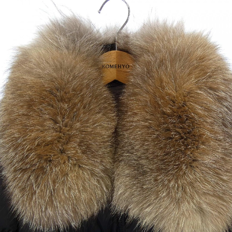 Moncler MONCLER HIRONDELLE Áo khoác lông 628382