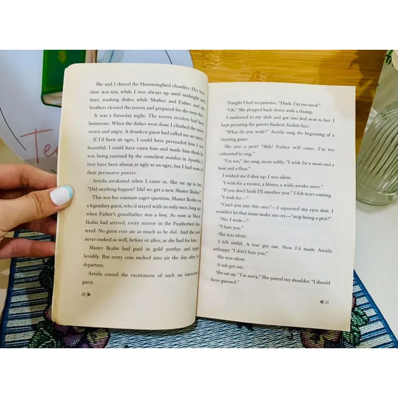 [Sách tiếng Anh 2hand] Like new 90% - Fairest – Gail Carson Levine 960990