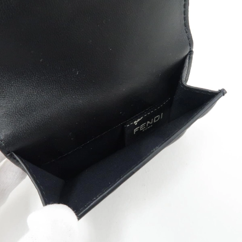 【Sản phẩm mới】Ví Fendi 8M0395 AAJD 623084