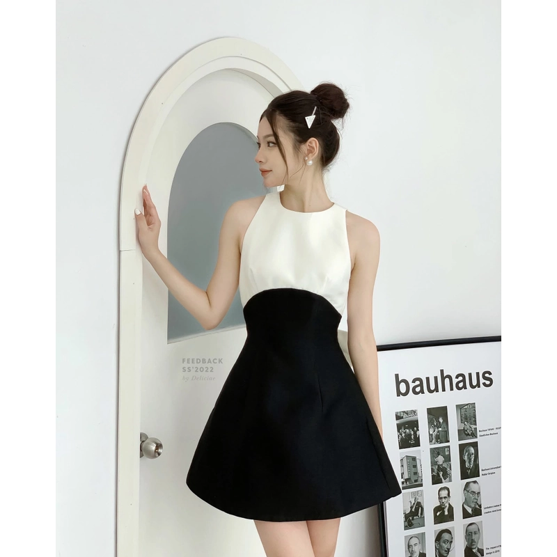 Đầm hở lưng Deliciae 445354