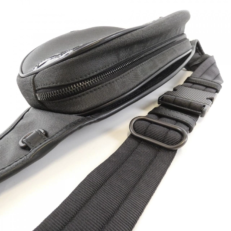 Bottega Veneta 550850 VAYE9 Túi đeo vai - Hàng hiệu Chính hãng 768405