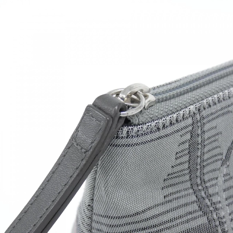 Túi xách Chanel Nutraveler - Hàng hiệu Authentic 772534