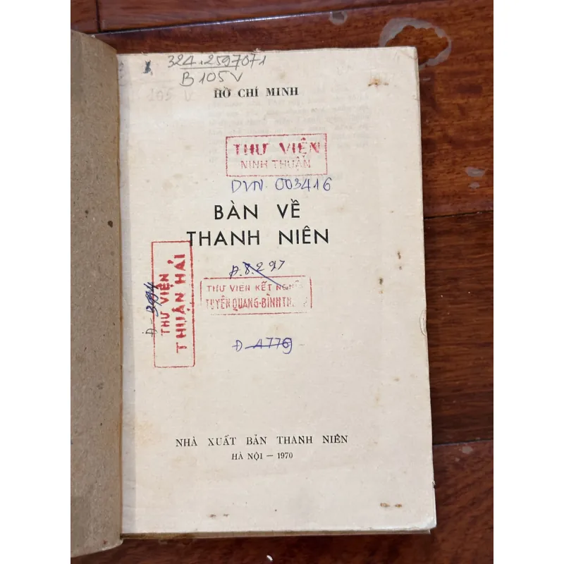 | HỒ CHÍ MINH - BÀN VỀ THANH NIÊN | 1005078