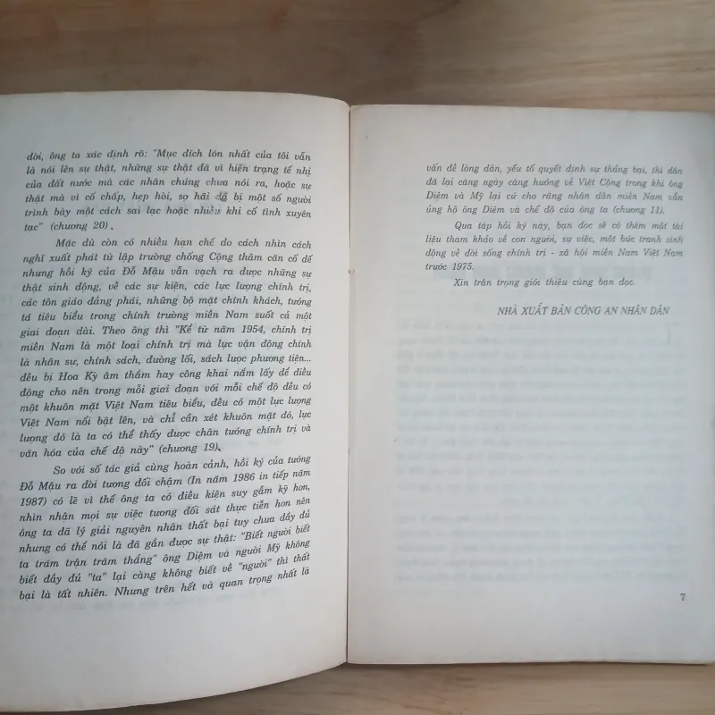 Hồi Ký Hoàng Linh Đỗ Mậu - Tâm Sự Tướng Lưu Vong 1005392