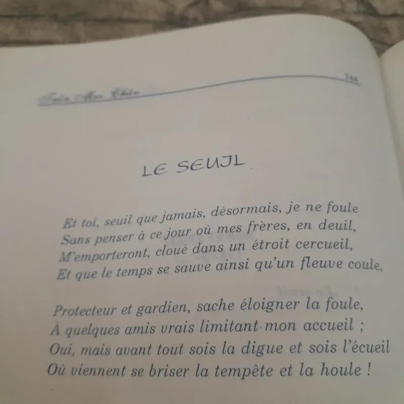 Thơ Pháp Thế kỷ 19. Song ngữ Pháp Việt. Soạn giả Trần Mai Châu 696679
