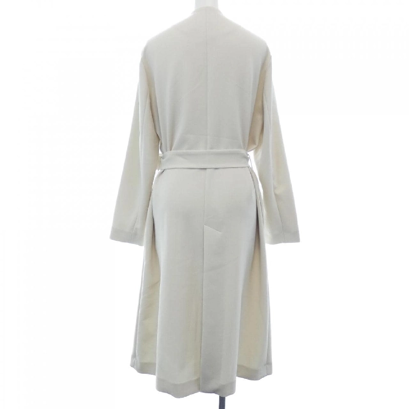 【Mã giảm giá】Áo khoác TIARA 638461