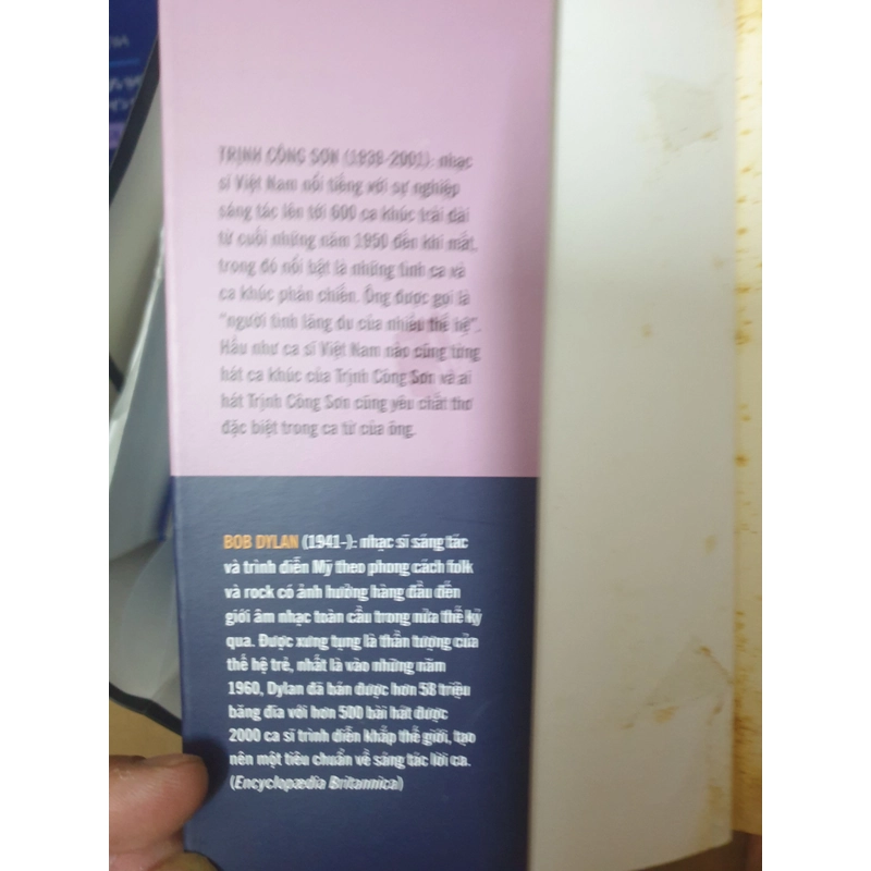 Trịnh Công Sơn và Bob Dylan

 479764