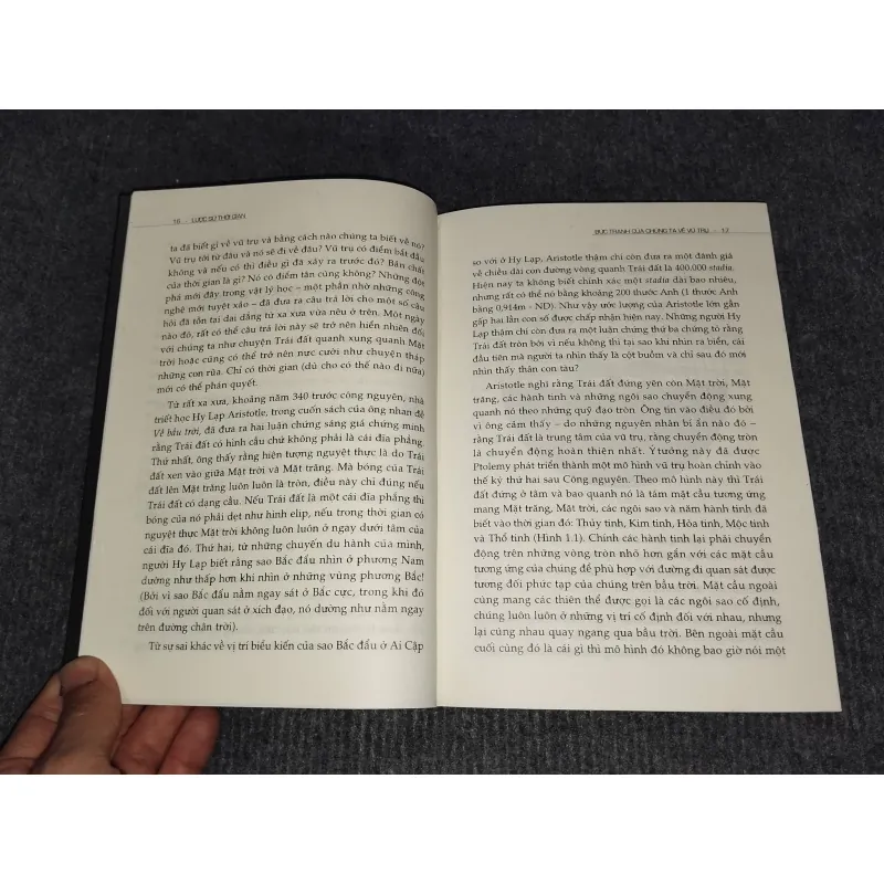 LƯỢC SỬ THỜI GIAN - STEPHEN HAWKING 957442