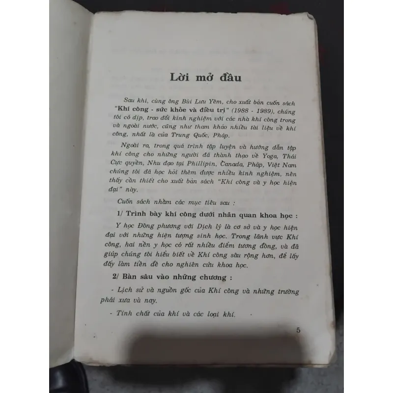 Khí công và y học hiện đại  1030440