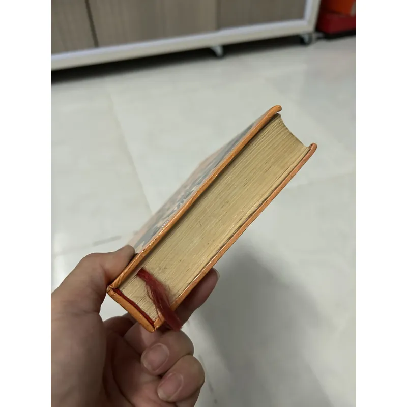 Những kẻ tủi nhục 1029538