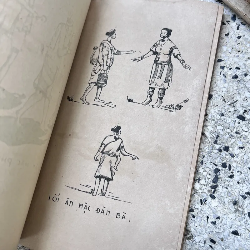 Phong quang tỉnh Darlac - Hòi Văn Đàm 592152