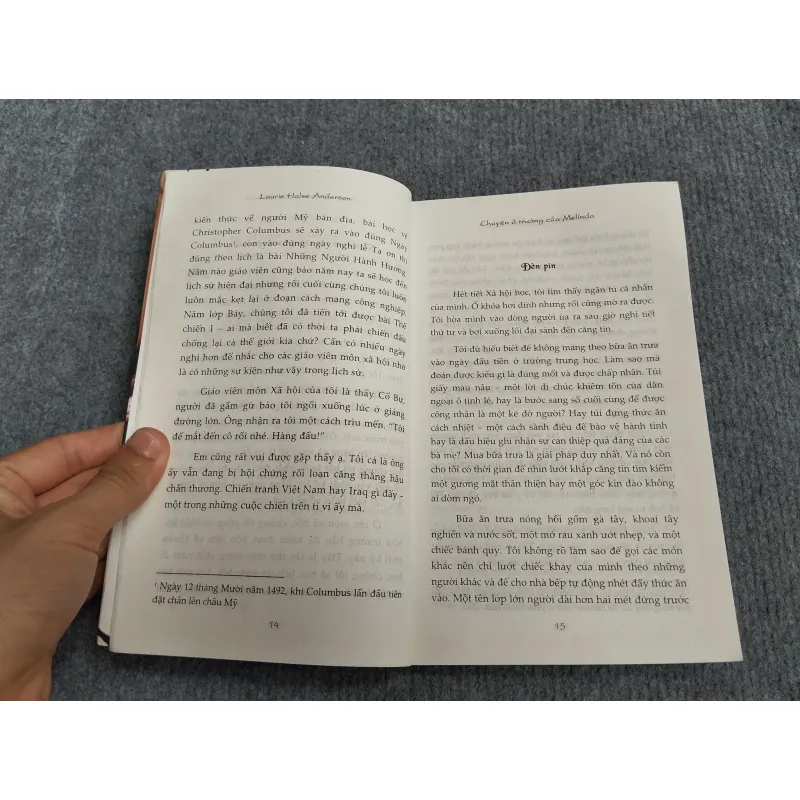 CHUYỆN Ở TRƯỜNG CỦA MELINDA - LAURIE HALSE ANDERSON 574370