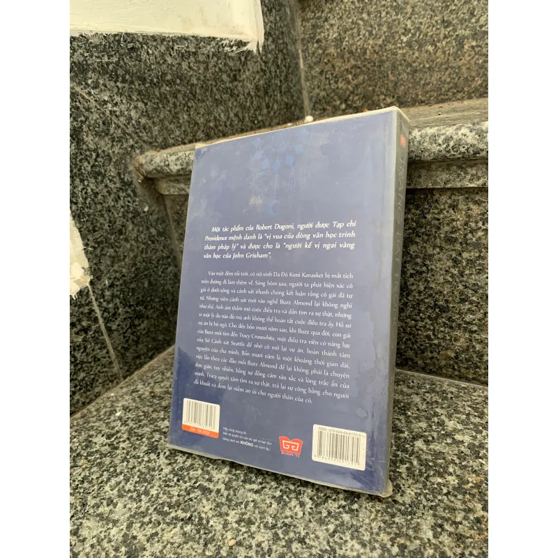 Trảng đất trống - Sách trinh thám 557144