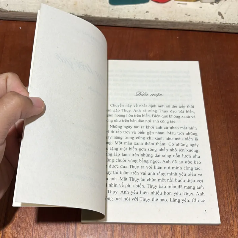 II Tập Truyện Ngắn: Khoảng Trời Gió - Dương Giao Linh - 2020 785689