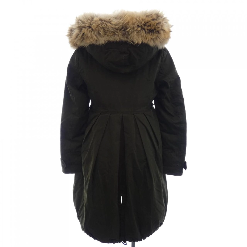 Áo khoác lông vũ MONCLER 636346