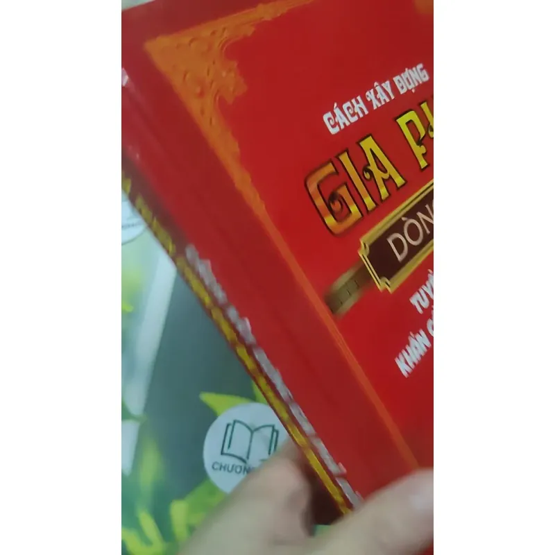 [MIỄN PHÍ BỌC SÁCH] Cách Xây Dựng Gia Phả Dòng Tộc Và Tuyển Chọn Các Bài Khấn Cổ Truyền C 727378