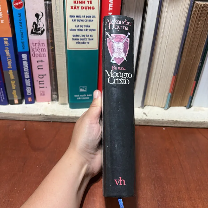 II Tiểu Thuyết: Bá Tước Môngtơ Crisxtô - ALEXANDRƠ ĐUYMA - 2004 759325