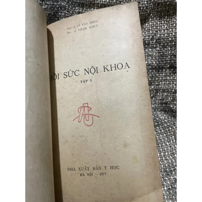 Hồi sức nội khoa 1 - Báo Sĩ VÔ VĂN ĐÍNH BÁC SỈ PHẠM KHUÊ-410 trang  1009678