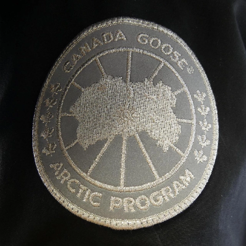 Áo khoác lông Canada Goose Expedition JUUN J 4565MJJ - Hàng hiệu Authentic 884497