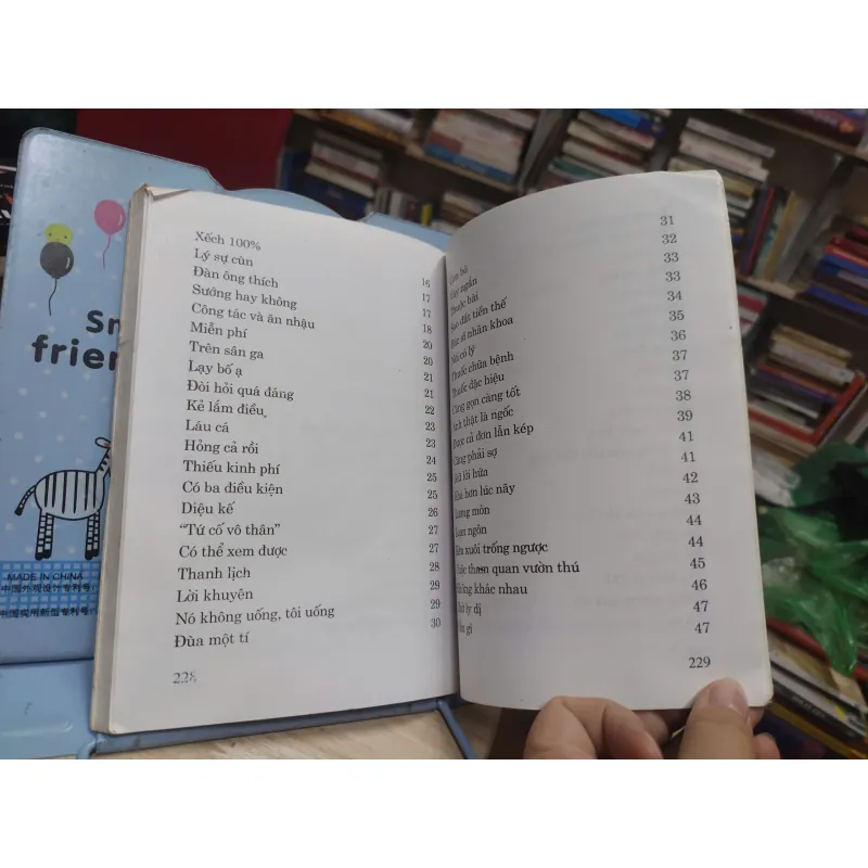 Sách: Tiếu lâm hiện đại (B1) Tác giả: Nhiều tác giả 694367