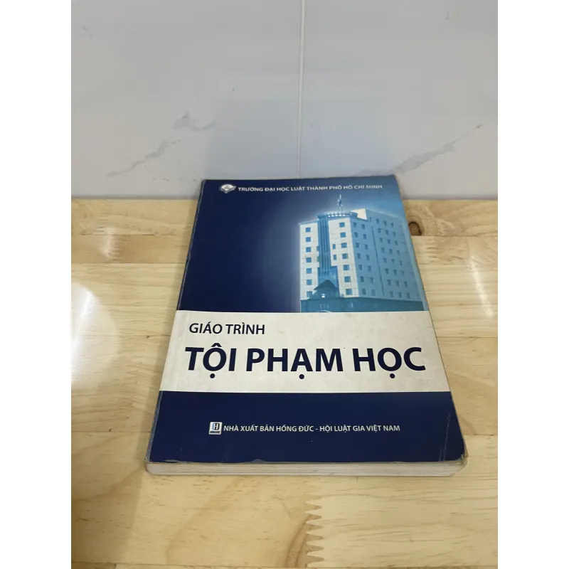 Giáo trình tội phạm 970445