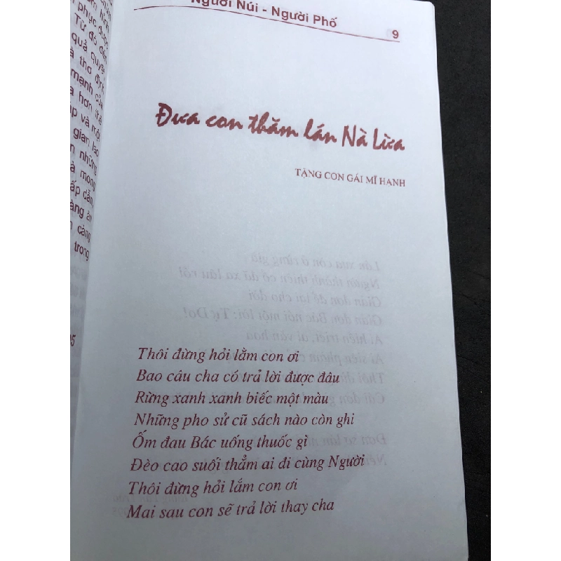 Người núi người phố Thơ 2005 mới 70% ố bẩn nhẹ Lê Tuấn Lộc HPB0906 SÁCH VĂN HỌC 161798