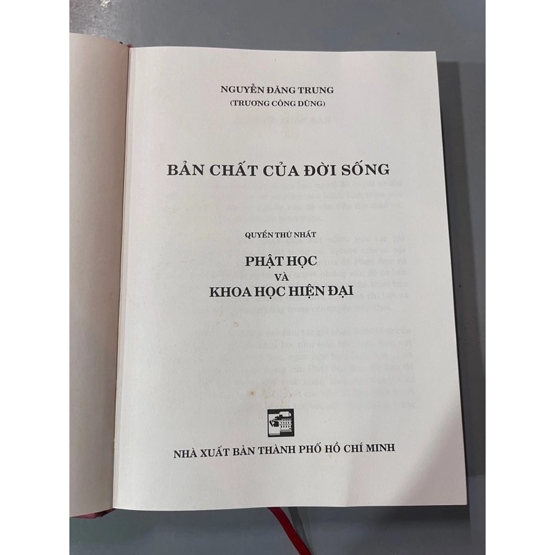 BẢN CHẤT CỦA ĐỜI SỐNG 385006