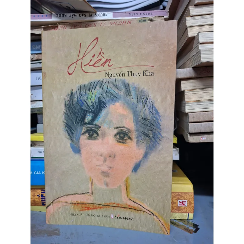 Hiền của nhà thơ Nguyễn Thụy Kha 936315