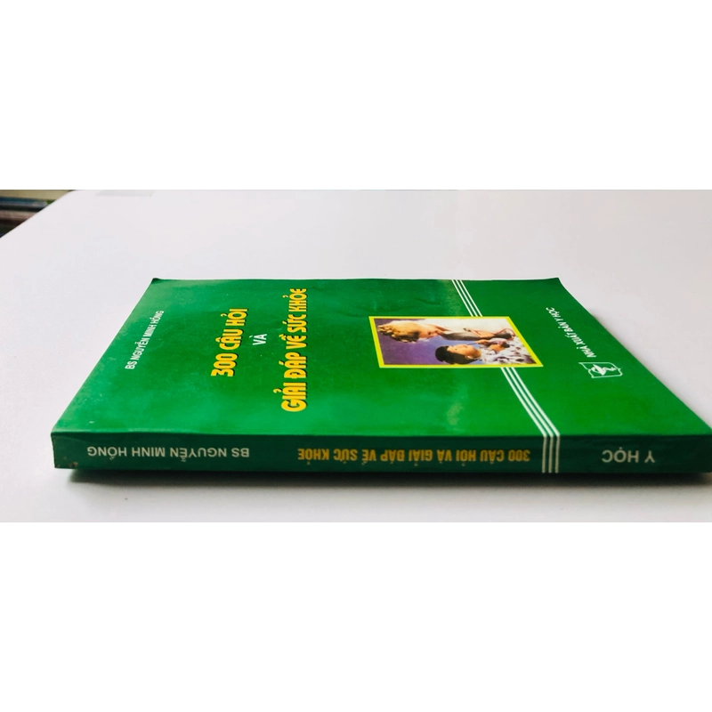 300 CÂU HỎI ĐÁP VỀ SỨC KHỎE  - 290 trang, nxb: 2003 363311