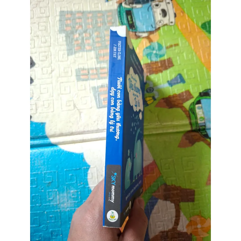 Nuôi con bằng yêu thương, dạy con bằng lý trí 797565