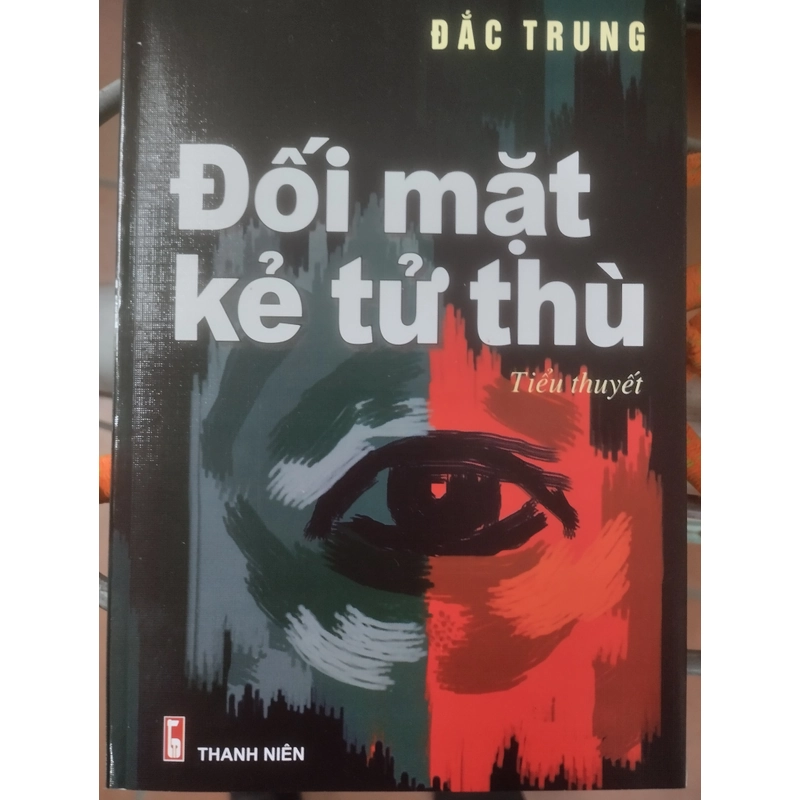 Đối mặt kẻ thù 368595