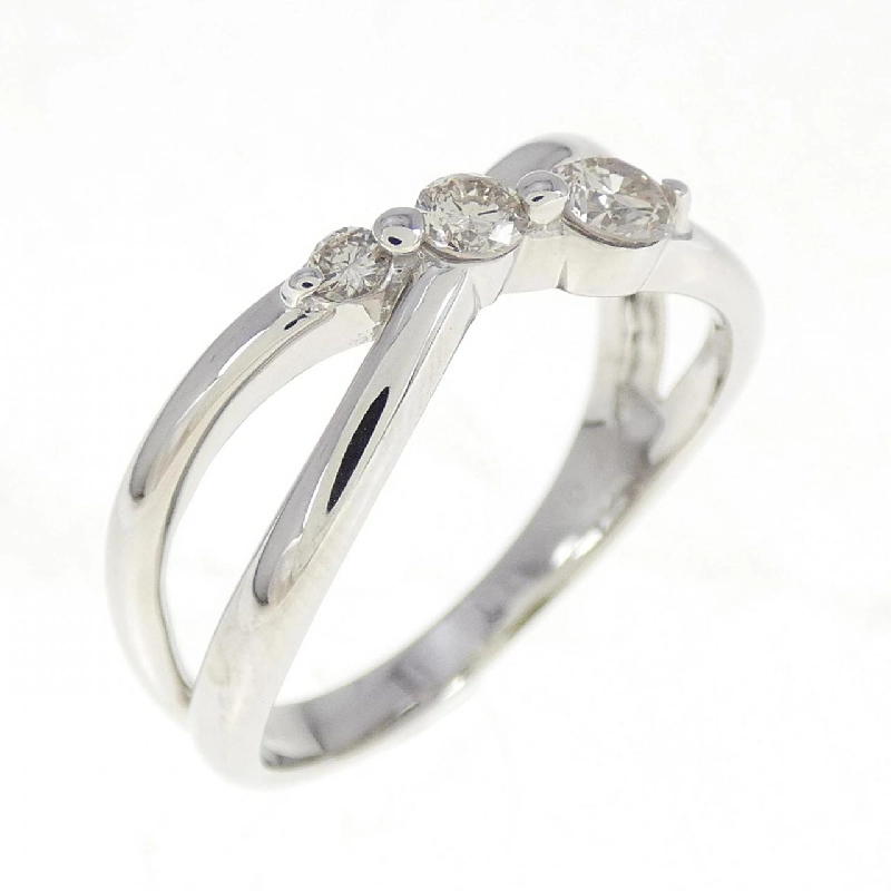 Nhẫn kim cương K18WG 0.22CT 673404