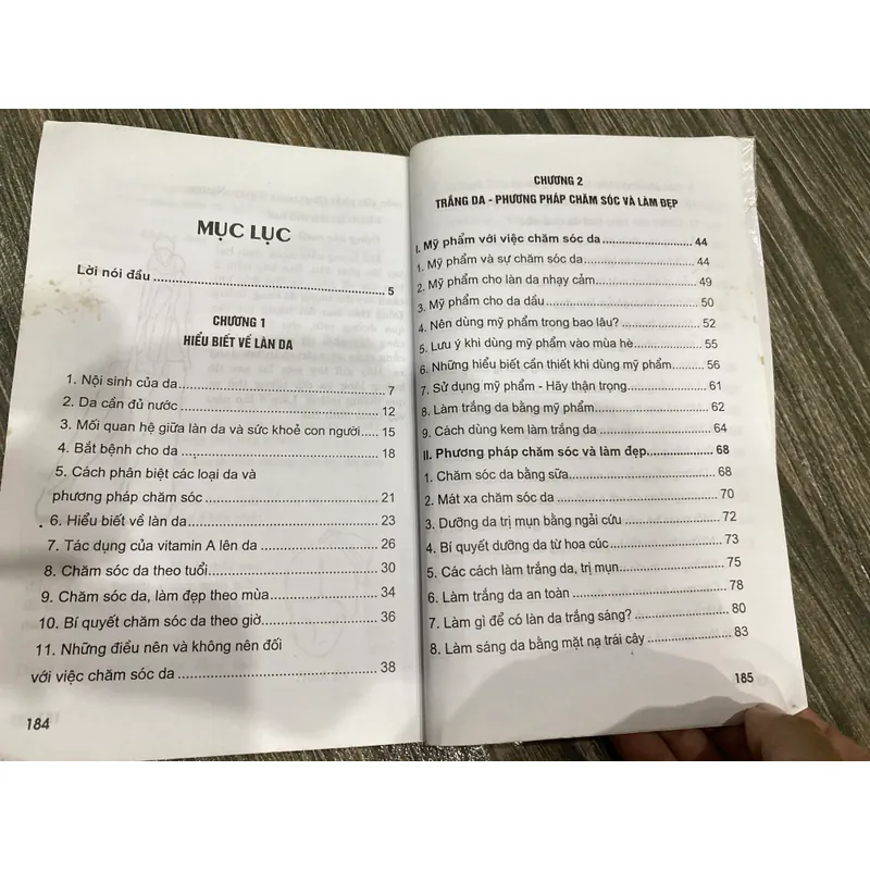 TỦ SÁCH SỨC KHOẺ: LÀM TRẮNG DA** TẶNG QUÀ TUỲ CHỌN + FREESHIP 693593