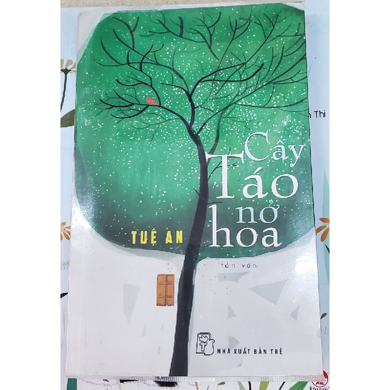 {SÁCH HAY} CÂY TÁO NỞ HOA - Tuệ An 7062