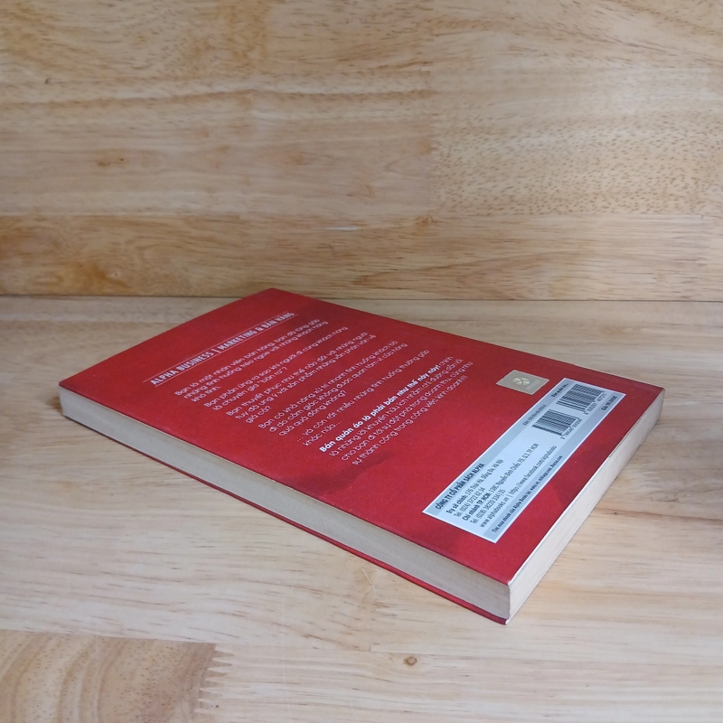 Bán Quần Áo Là Phải Bán Như Thế Này Này - Anpha Books biên soạn 507385