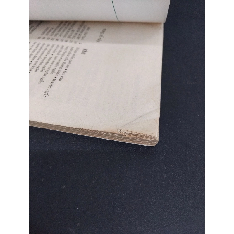 Văn số 8 bộ mới tháng 11.2000 mới 70% bẩn bìa, ố, mọt vài trang 2000 HCM1712 Nhiều tác giả VĂN HỌC 918455