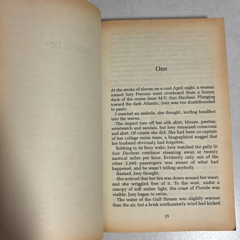 Carl Hiaasen - Skinny Dip 781570