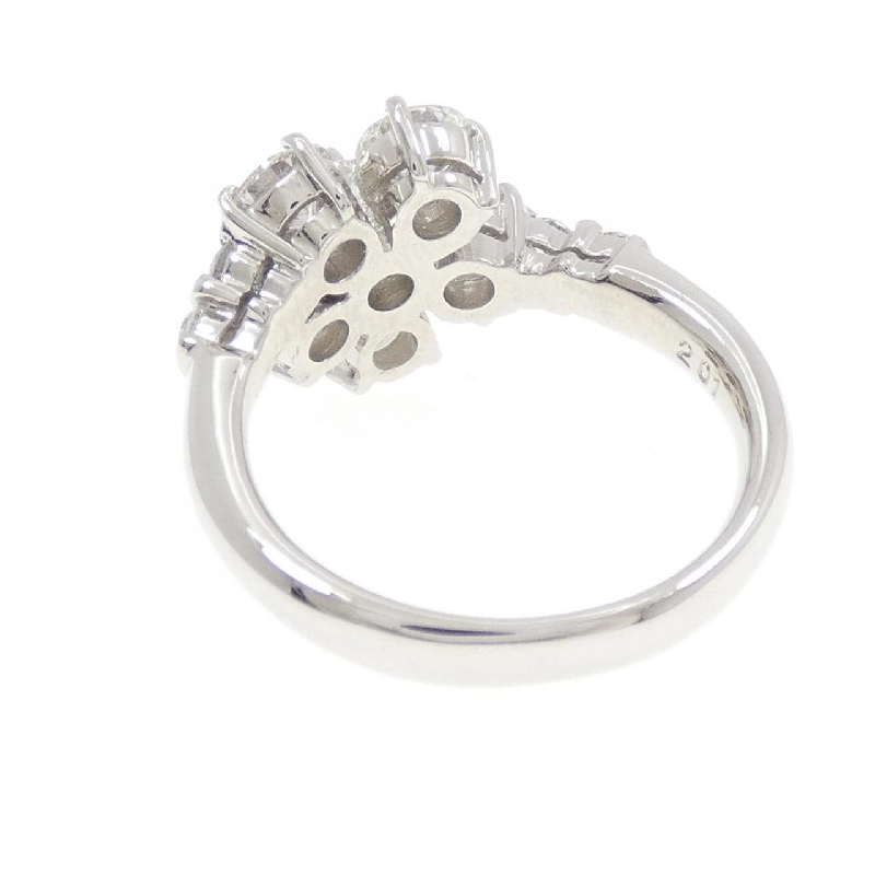 Nhẫn kim cương hoa PT900 2.01CT 668164